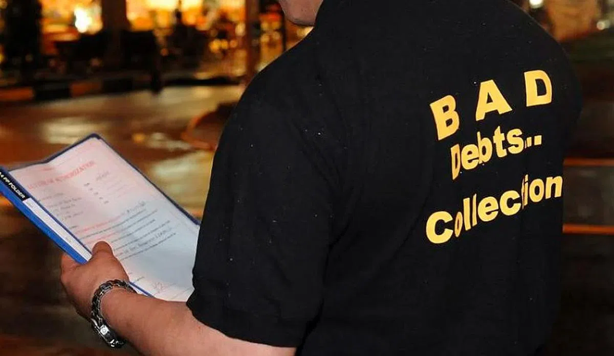 本月初，国会上对收债法案提出一读，以遏止不妥的收债活动。（海峡时报）