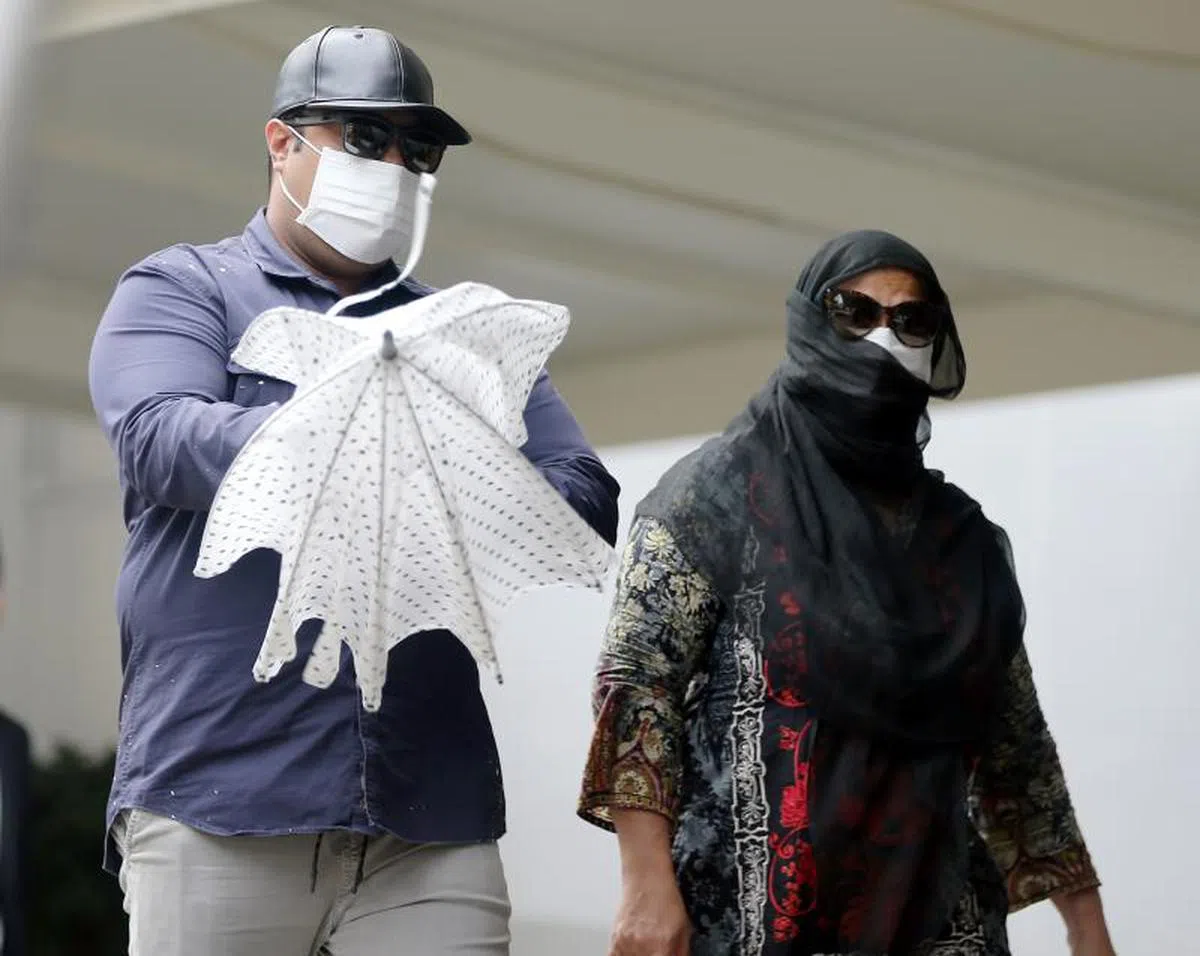  好想告诉他们说，认得你们的人，还是能认出你们啦。（海峡时报） 