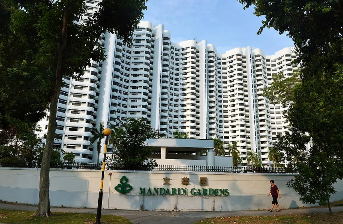  位于马林百列一带的文华园公寓（99年地契）的住户今年初已同意进行集体出售，但还没有完成交易。（海峡时报） 