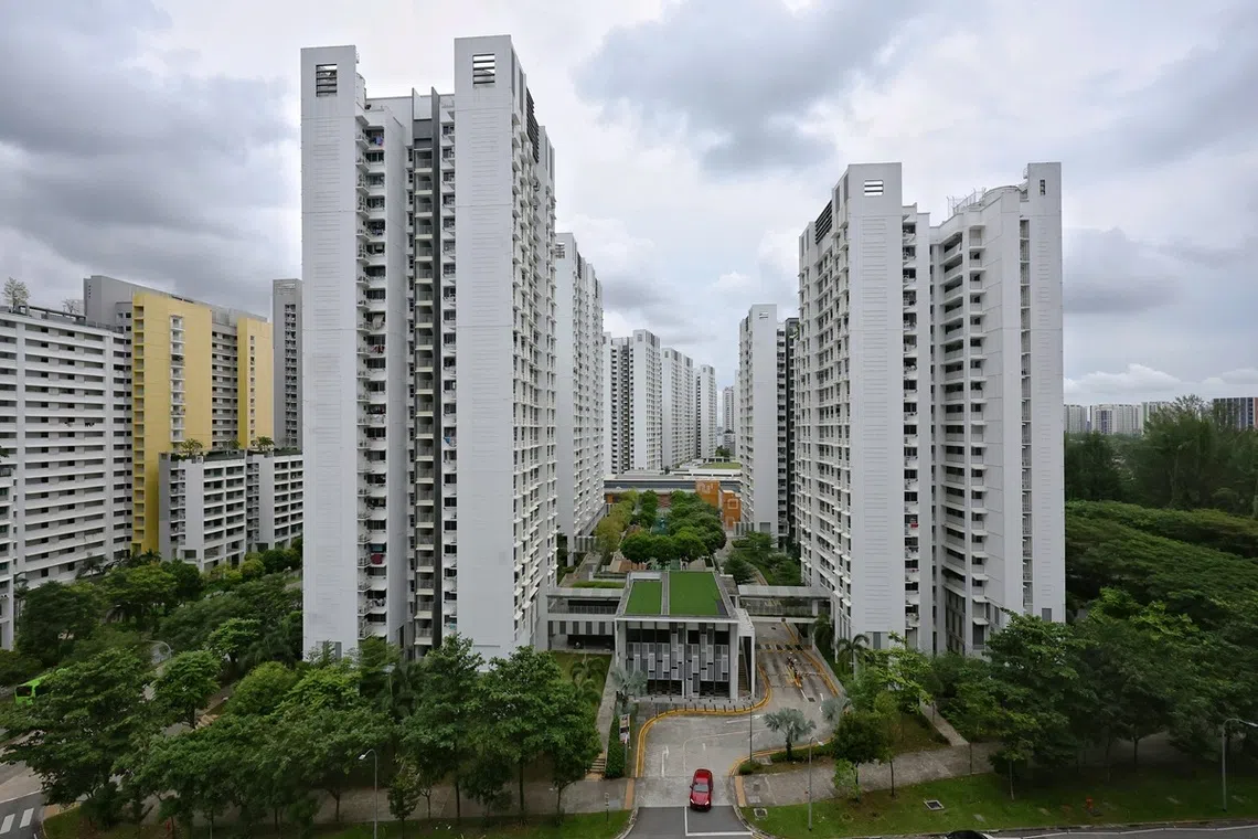 位于榜鹅等地的近1万4000个组屋单位将在明年达到满五年最低居住年限。