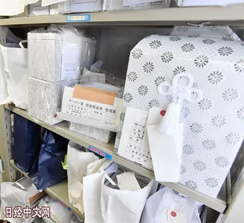 死后无人认领的遗骨，在日语里称为“无缘佛”，即过世后无人拜祭的孤魂。（日经新闻）