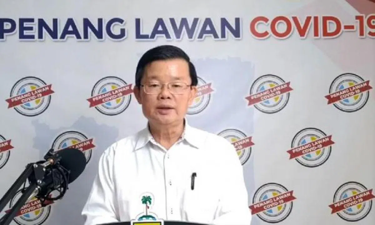  曹观友放话表示自己不怕被告。（当今大马） 