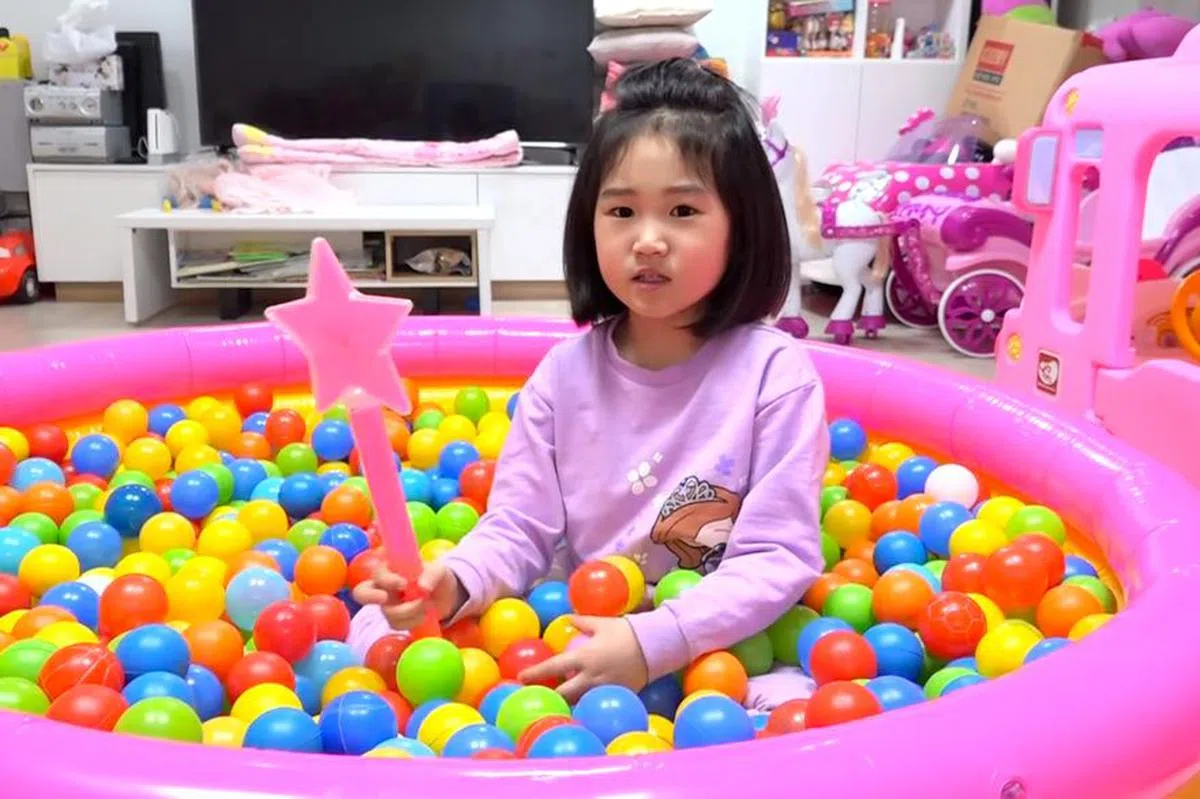  Boram的视频内容引发争议。（互联网） 