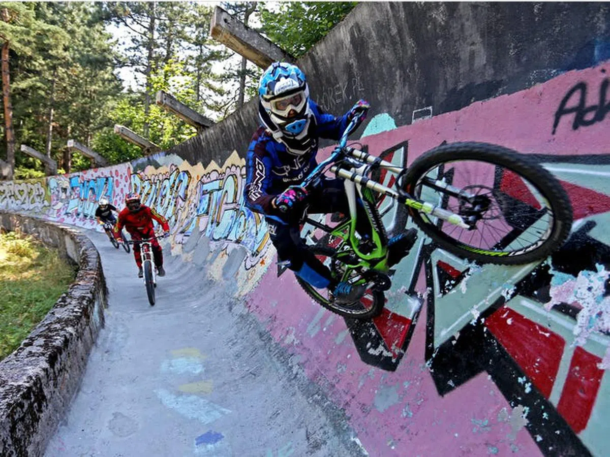  一些热爱玩越野脚车的年轻人会来此练习。（盖帝图像） 