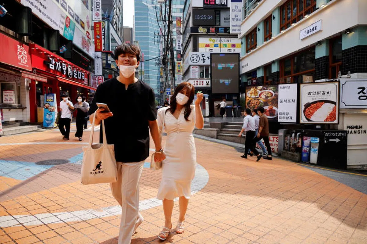  新加坡的男女对约会对象抱持着截然不同的期待。（路透社） 