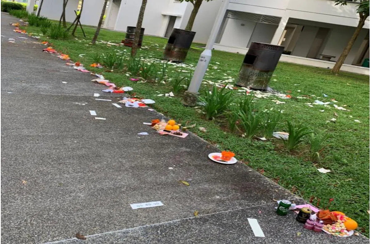 新联盟提醒公众，祭祀仪式结束后，清除所有祭品及供品，保持环境清洁。（联合早报）