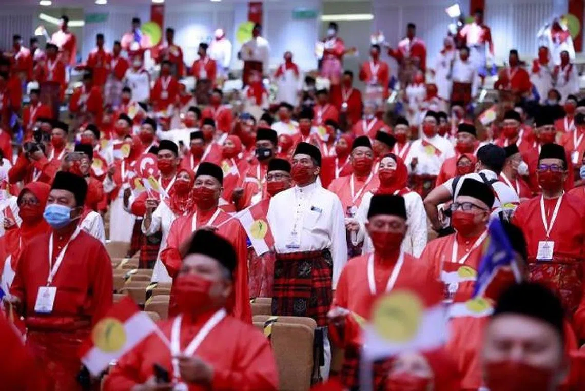 2020年巫统代表大会在3月27日和28日落幕，其中最劲爆的是巫统宣布和土团党正式分手，准备在下届大选采取“双拒独行”路线。（星洲日报）