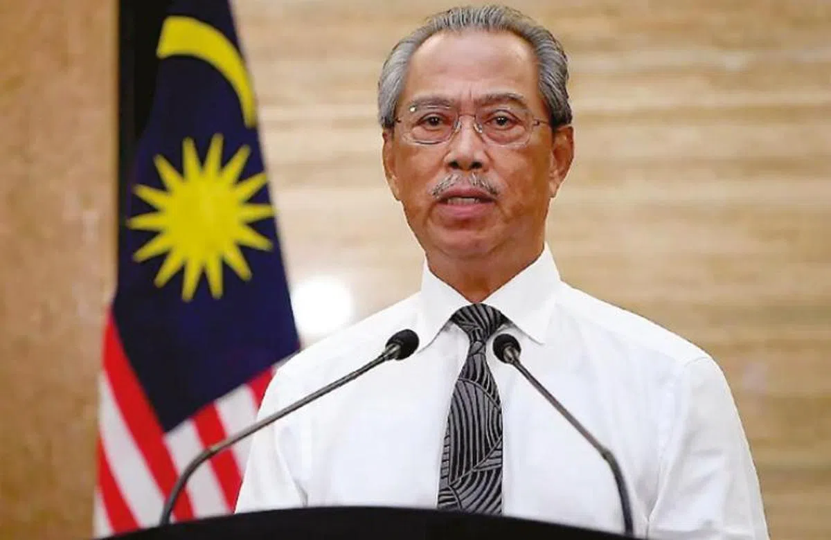  慕尤丁吁请民众遵守行管令，留在家中，勿随意外出。（互联网） 