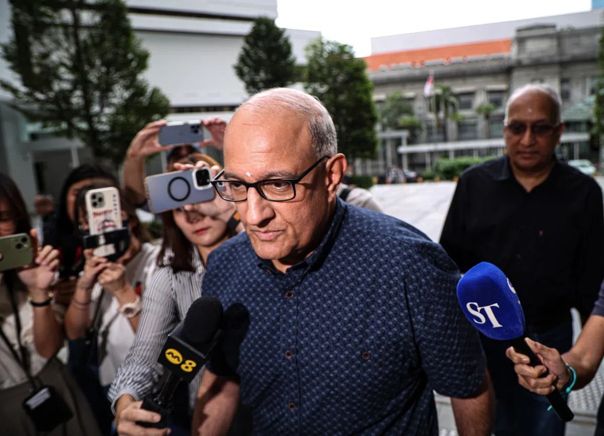 易华仁是新加坡有史以来第一个锒铛入狱的前部长。（联合早报）