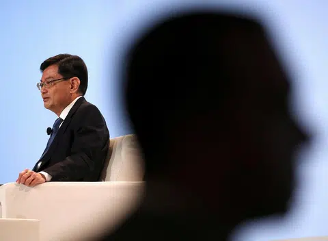 王瑞杰的反应只不过反映了他识时务而已，要肯定他因此就不同于以前政府的做法，可能还为时过早。（路透社）