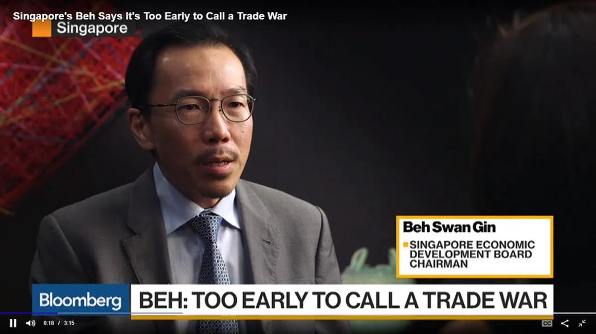  马宣仁说，目前将中美两大国的“口水战”称之为“贸易战”，仍言之过早。（彭博社电视专访截图） 