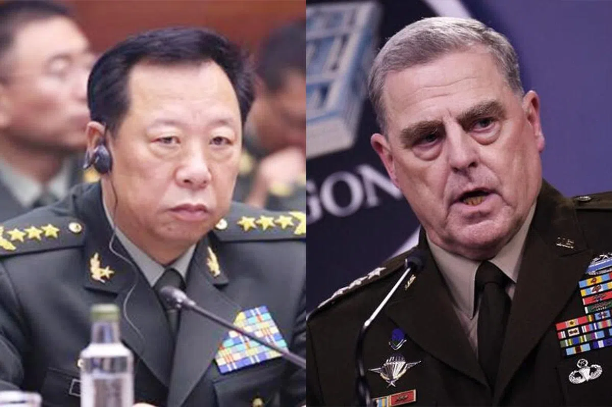 美军参谋长联席会议主席米利（右）曾两次私下致电给中国军委联合参谋部参谋长李作成。（法新社 / 红蚂蚁制图）