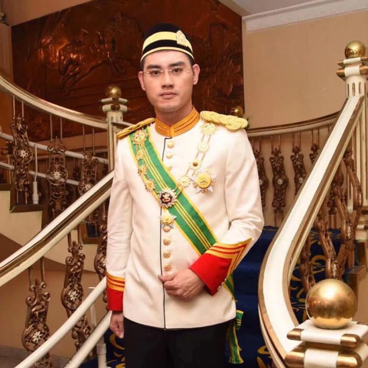 廖顺喜曾获彭亨苏丹册封拿督斯里勋衔，但在恶行败露后已被褫夺。（取自面簿）