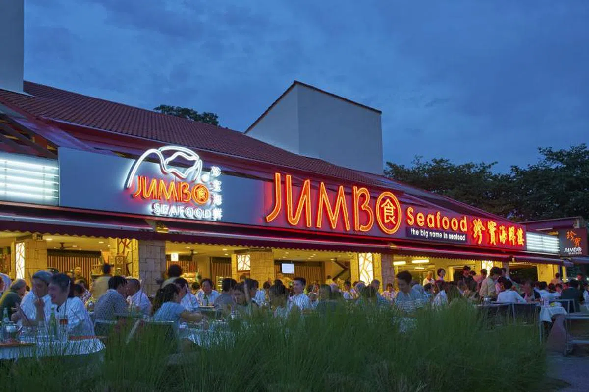  珍宝餐饮集团有意聘请被新航裁退的员工。（珍宝餐饮集团） 