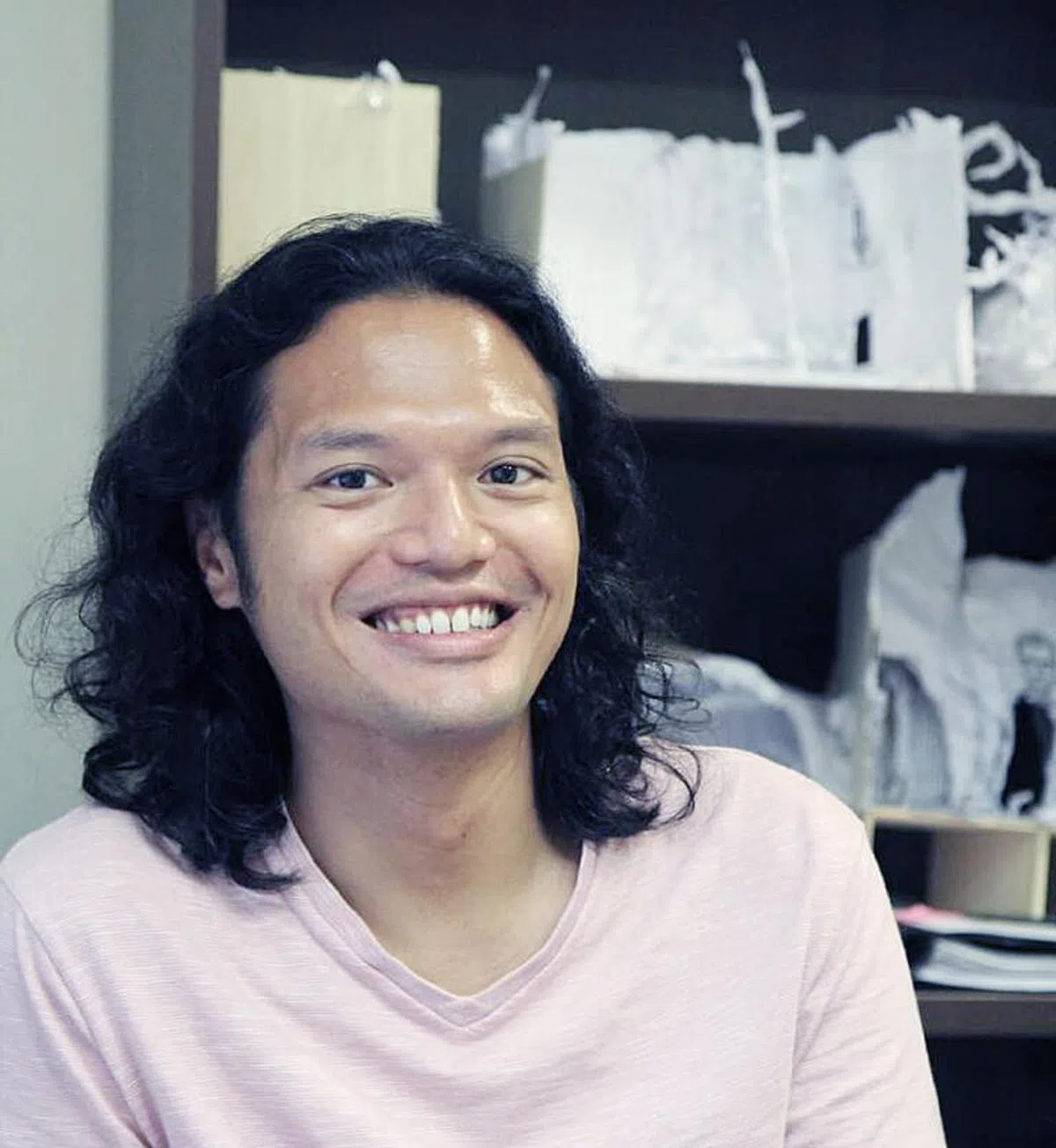  香灰莉木学院男教员费南多因涉及不当性行为而被开除。（互联网） 