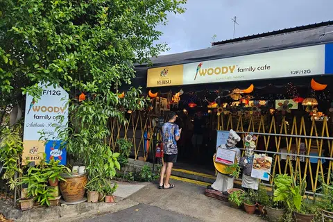 Woody Family Cafe自2009年以来，已经营了16年。