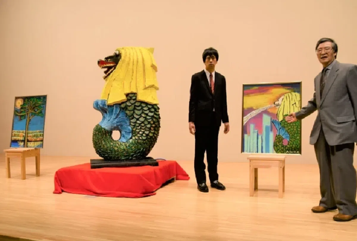  田崎飞鸟（左）。（互联网） 