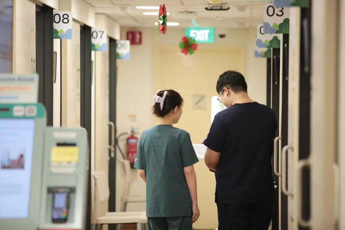 获聘在本地公立医院担任住院医生的马国籍医生有望在2年合约后转正。（联合早报示意图）