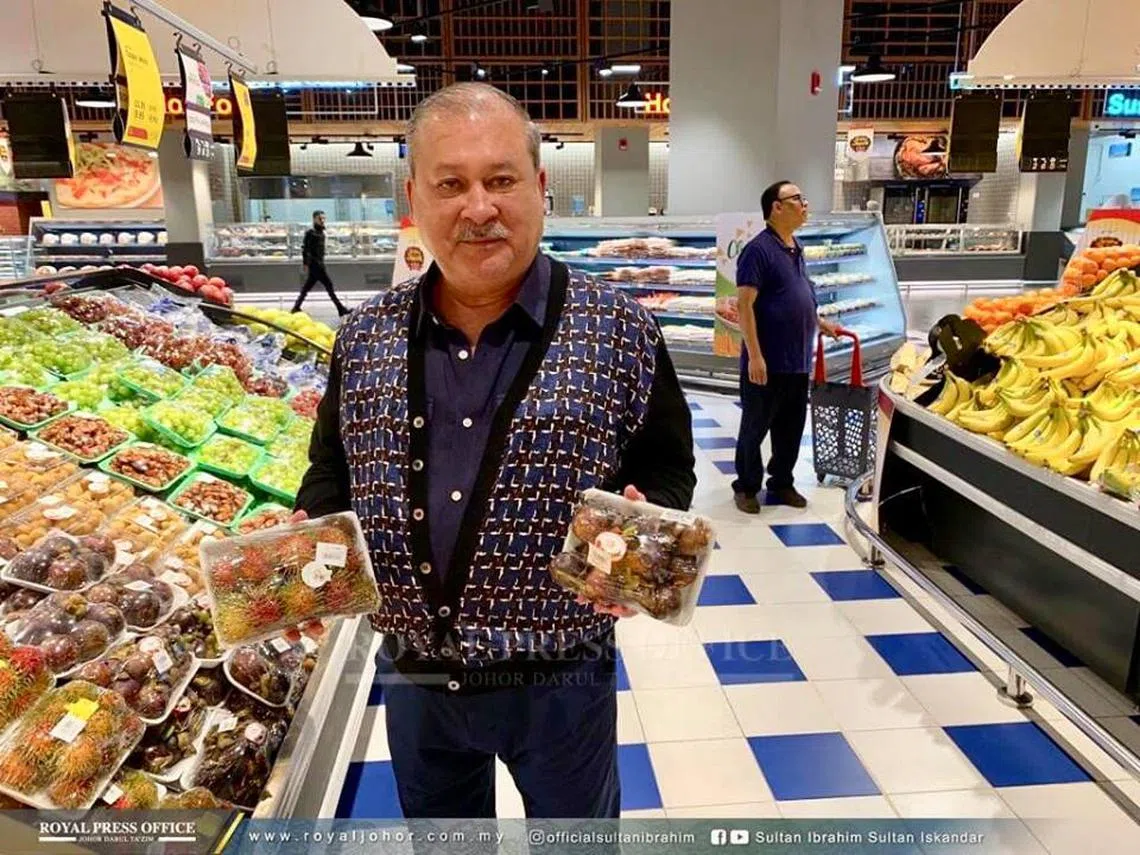 柔佛苏丹依布拉欣表示正和一间霸级市场集团接洽，打算售卖打九折的商品。（苏丹依布拉欣面簿）