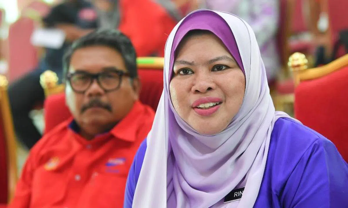  妇女、家庭及社会发展部长丽娜哈仑。（光华日报） 