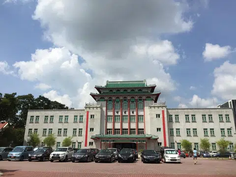 中正中学。（李气虹提供）