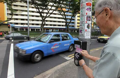 陆交局自2009年推行“友善绿人计划”（Green Man Plus）至今已有10年，这项计划过去一周在全球引来赞誉。（联合早报）