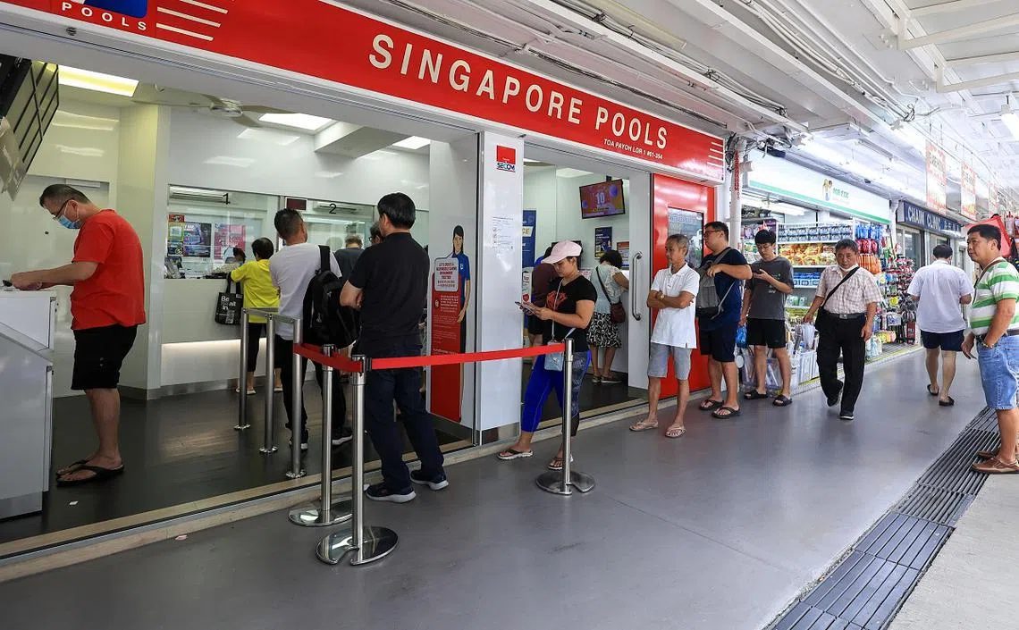 截至今年3月，新加坡人花在博彩和体育投注的金额总计约103亿元。（联合早报）