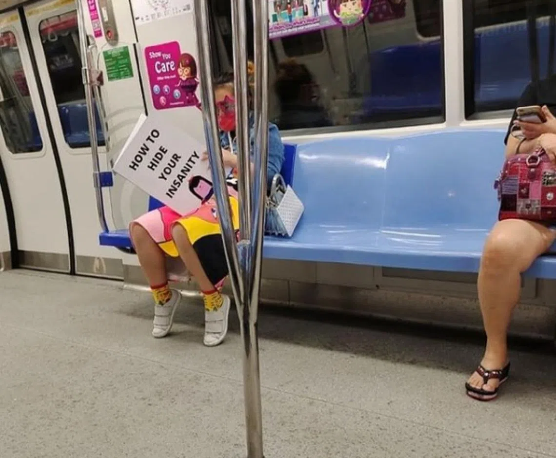 （womanwithbooks Instagram）