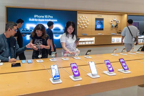极度仰赖全球供应链的苹果旗下商品，预料会是此波关税战中价格涨幅最夸张的佼佼者。（联合早报）