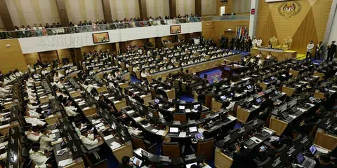 马国国会下议院昨日三读通过反跳槽法。（互联网）