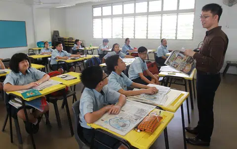 不少外籍学生已经迫不及待，准备尝试申请永久居民。（联合早报）