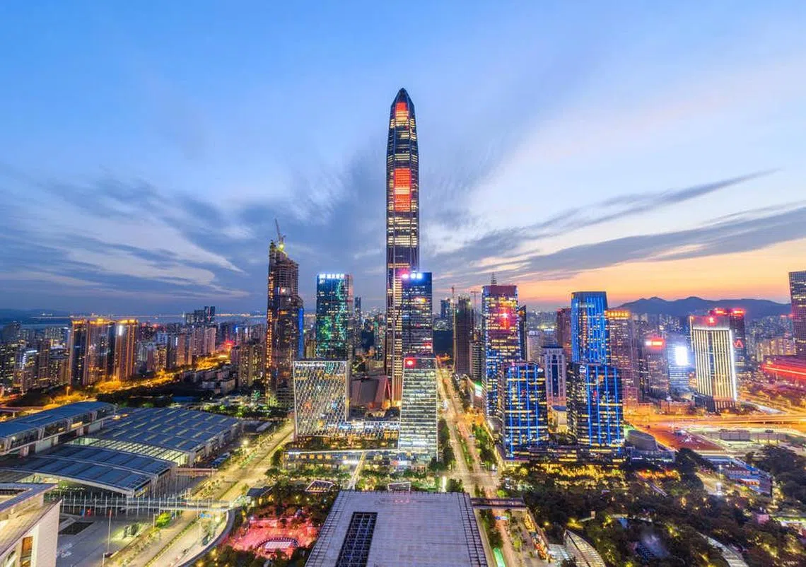 深圳（图）短时间内恐怕尚无法取代香港地位。（互联网）
