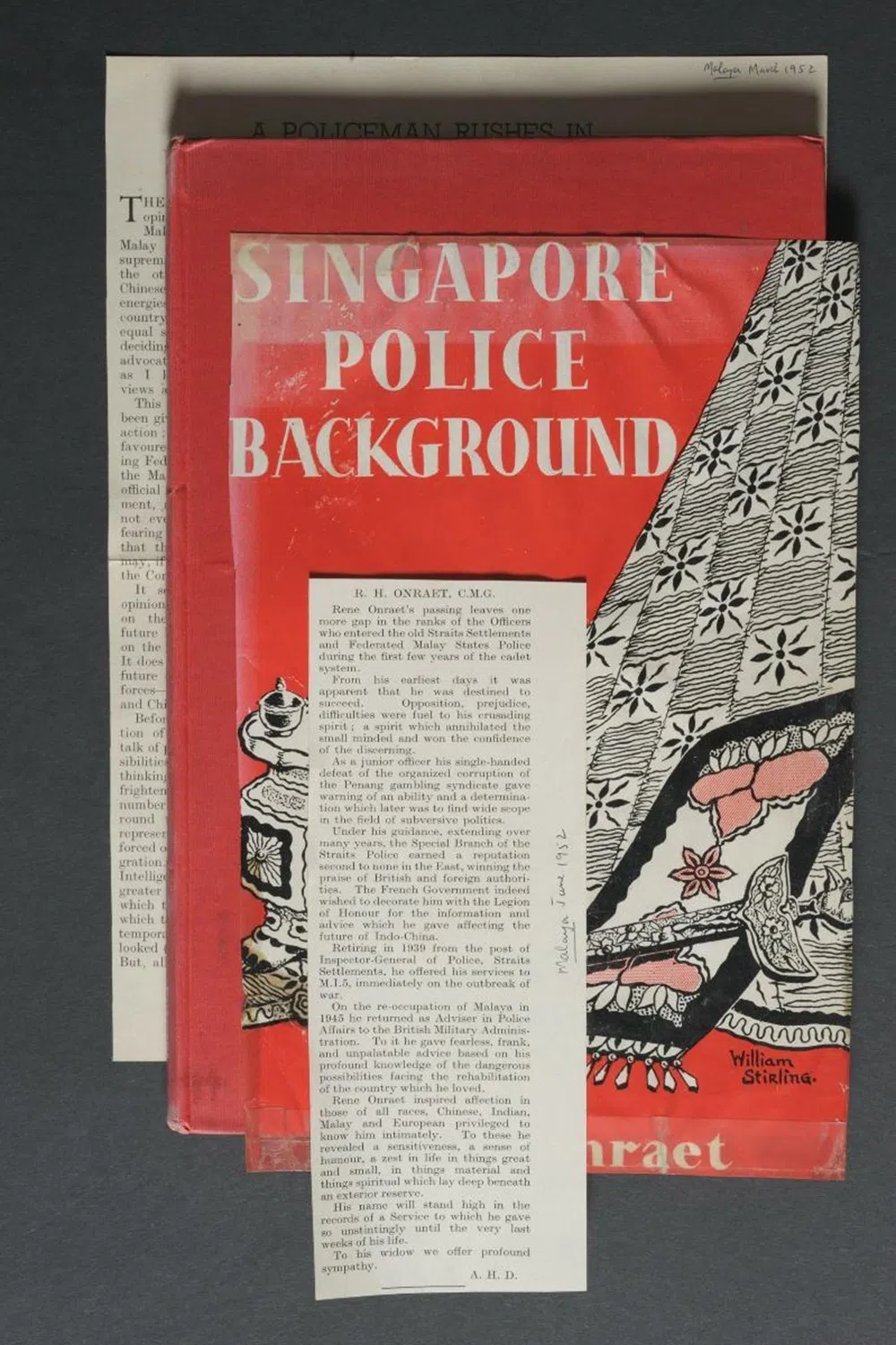 安莱益的回忆录《新加坡：警察背景》第一版。