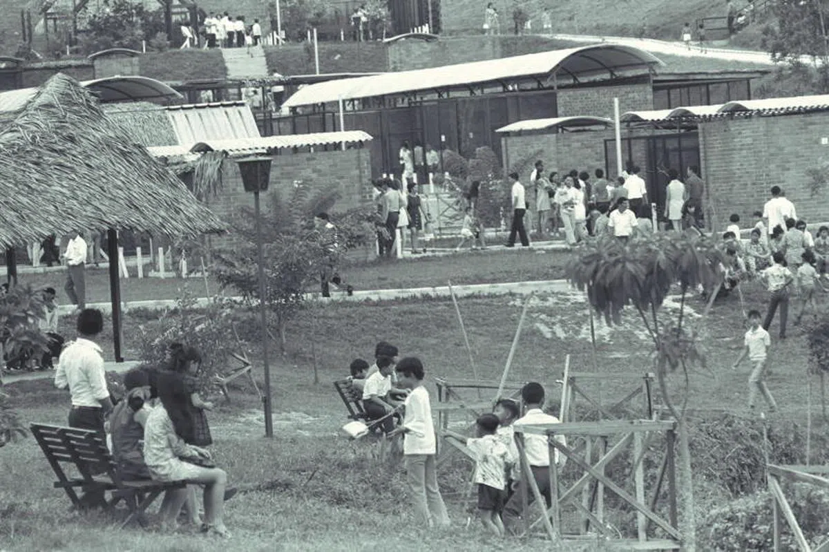 1971年的裕廊飞禽公园。（海峡时报）