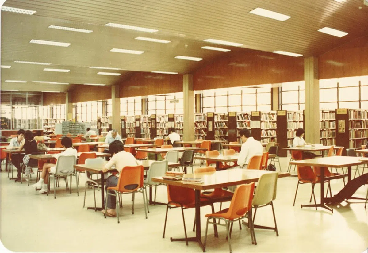  本地第一所社区图书馆就在女皇镇。（My Community） 