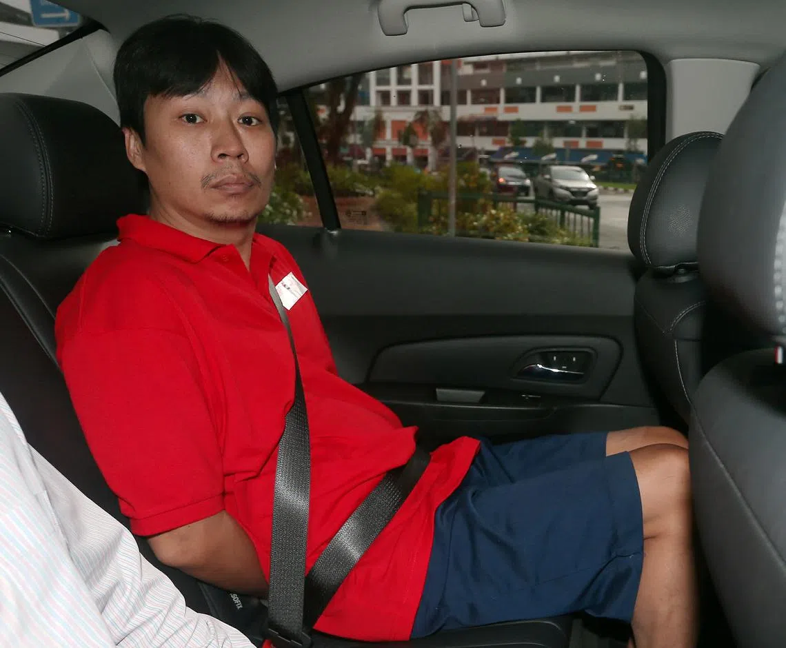 一个犯罪团伙以九间公司名义，总共骗取了精深局发放的4000万元技能创前程（SkillsFuture）培训补助金。图为这起案件的主要嫌疑人黄清贵于2017年12月19日被带上法庭面控。（海峡时报）