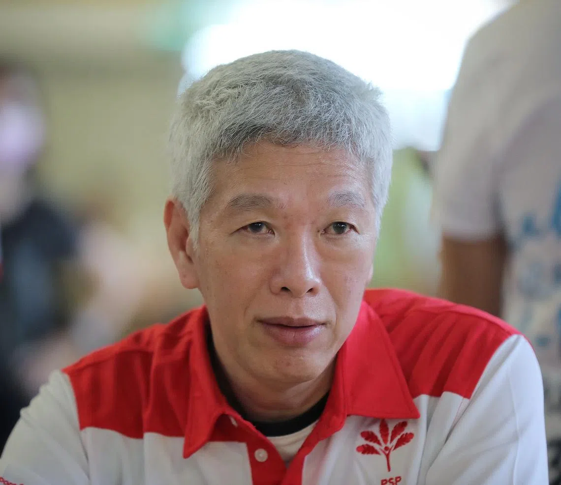 李显扬接受英国《卫报》访问时声称，自己在家庭发生纠纷后公开表示支持反对党，因此遭到迫害。（海峡时报）