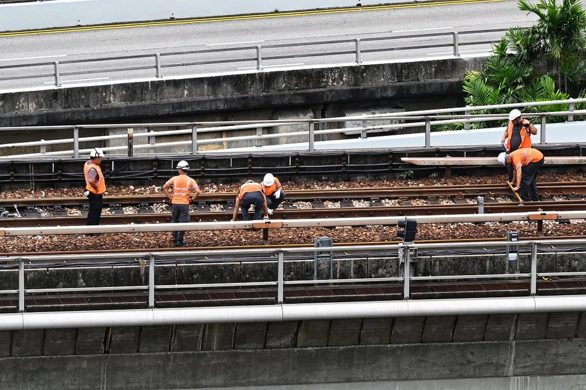 地铁服务几时才能“重回正轨”？（海峡时报）