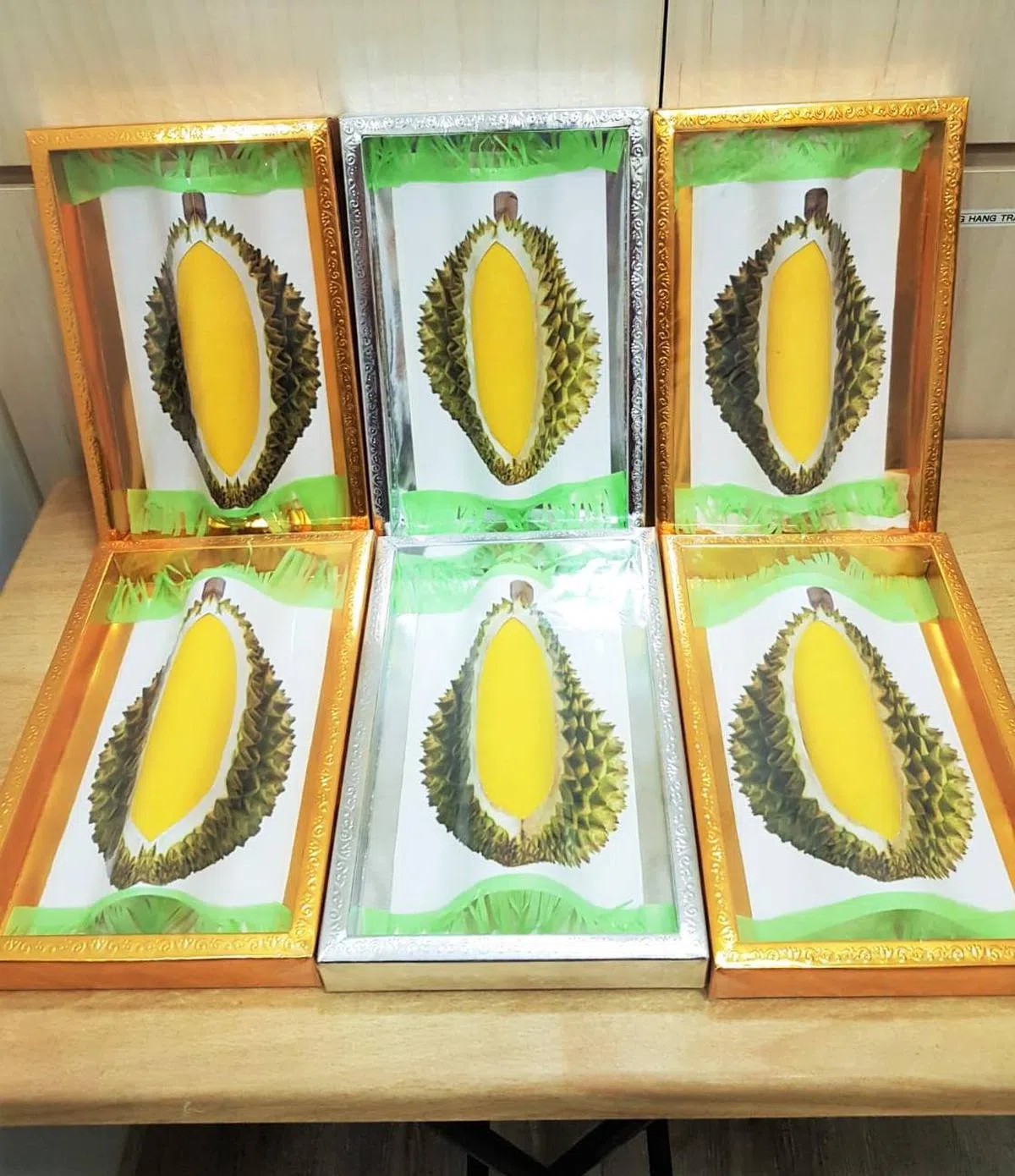  有香味的榴莲一盒$5.8 （万家香贸易面簿） 