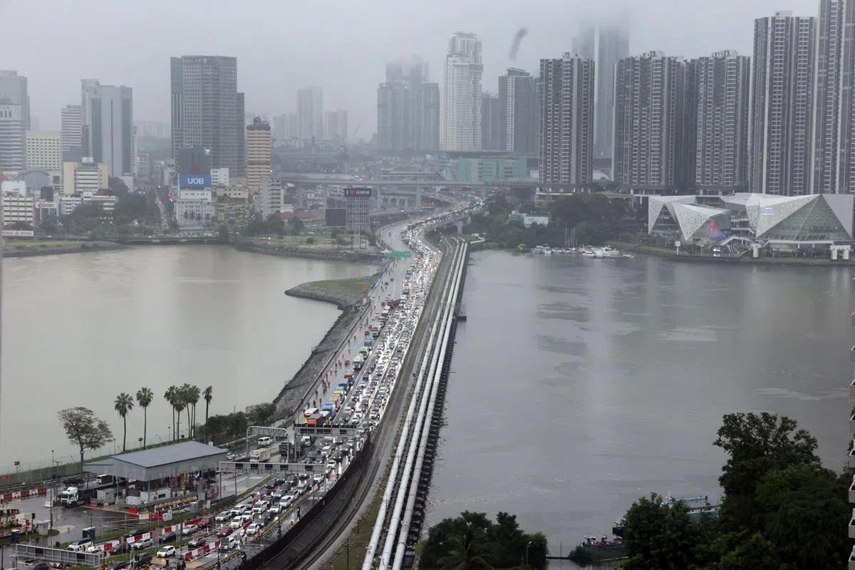 避得了塞车，却过不了关？（新明日报）