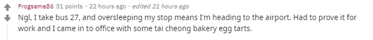  武汉机场网站显示，所有航班都取消。 