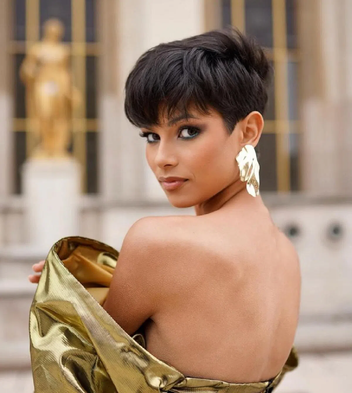 发型师的建议是对的。（吉勒Instagram）