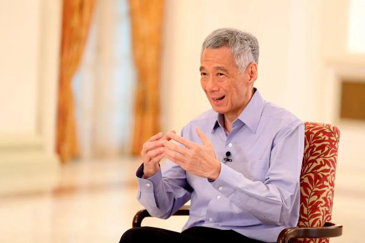  李总理在3月期间多次暗示选举脚步将近。（通讯及新闻部） 