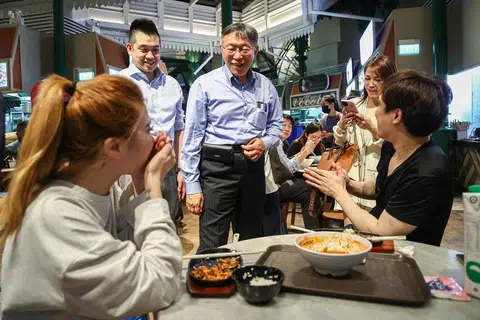 台北市长柯文哲上周访新。（联合早报）