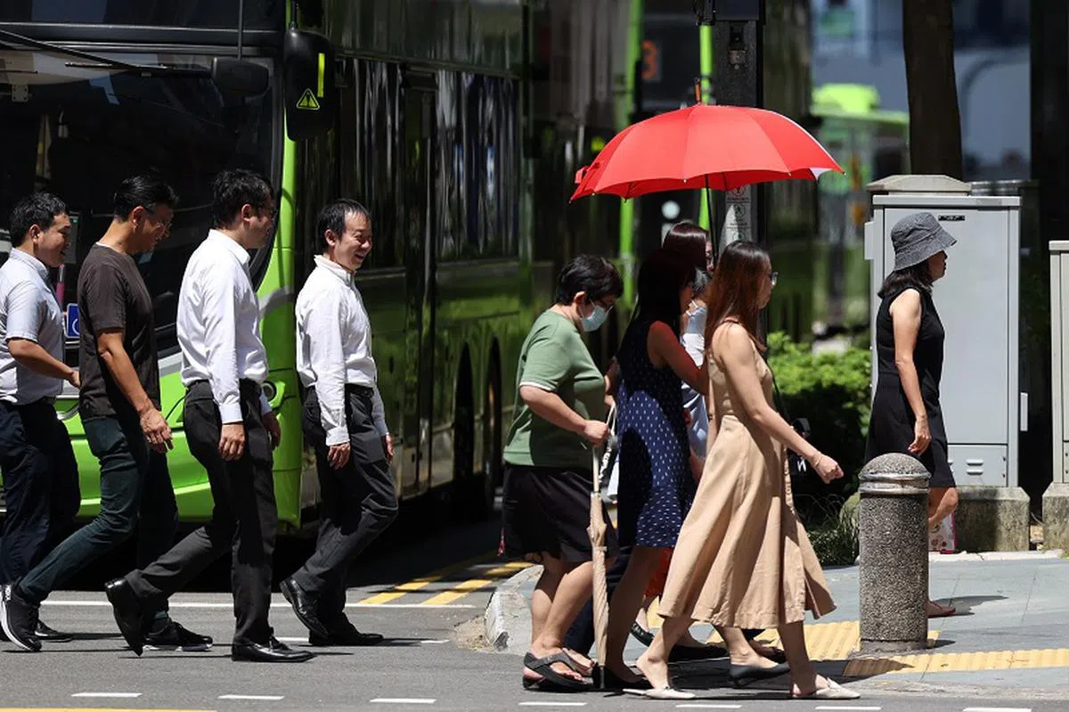 本地企业向应聘者询问工资，或要求对方提呈最新工资单作为查证用途，都属合法行为。（联合早报）