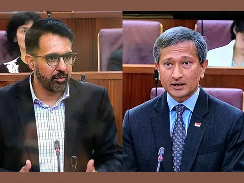 工人党秘书长、阿裕尼集选区议员毕丹星问外交部长维文：以今天为准，此前除了上述您所说的水厂必须暂停运作的情况外，是否还曾出现过我国无法每天抽取2.5亿加仑的情况？（国会视频截图）