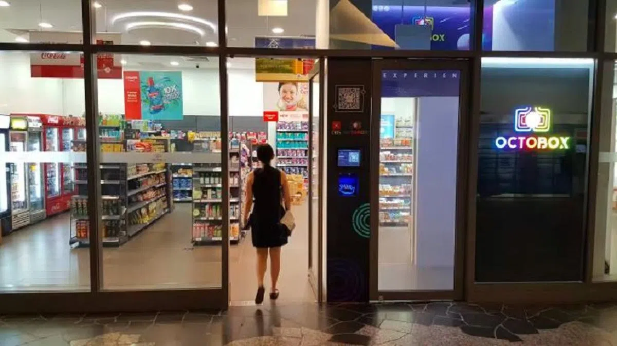 无人便利店的经营模式像是“大型贩卖机”。（互联网）