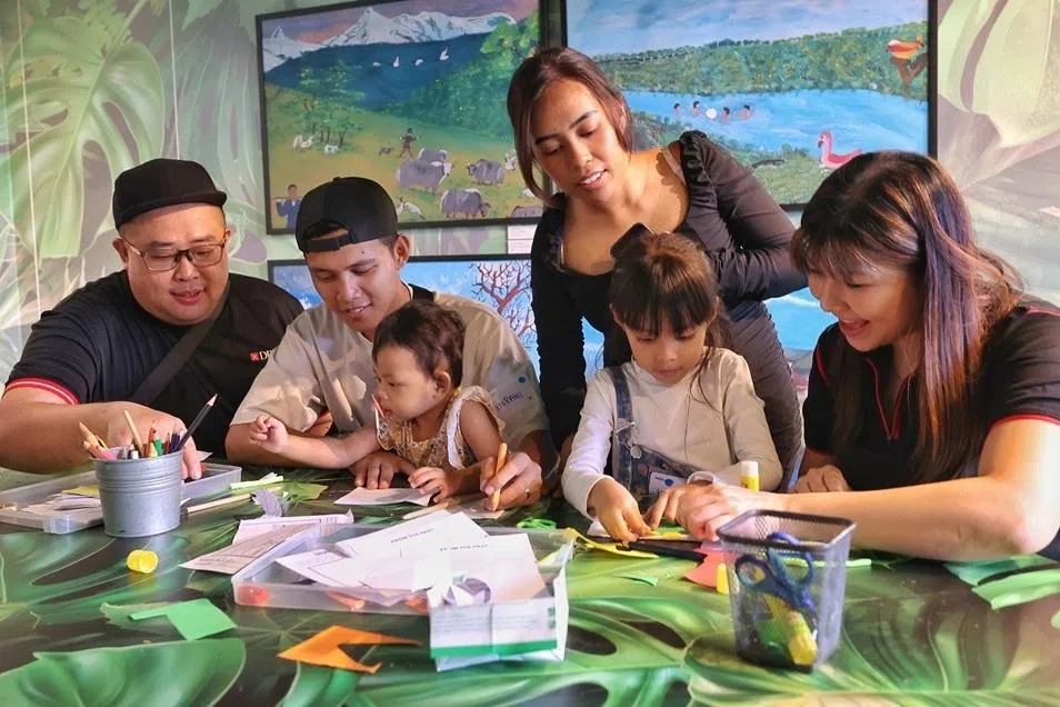 家长的陪伴在幼儿成长阶段中极其重要。