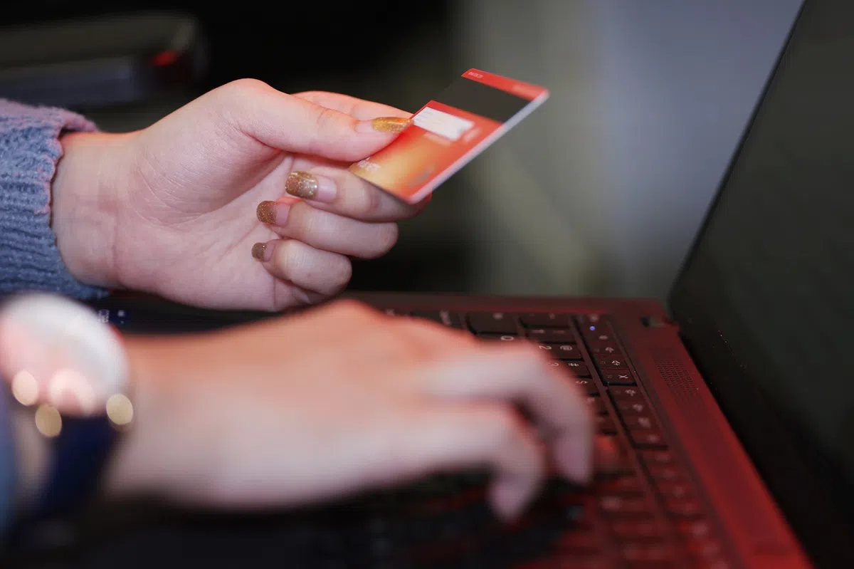 消费者可向银行申请信用卡拒付。