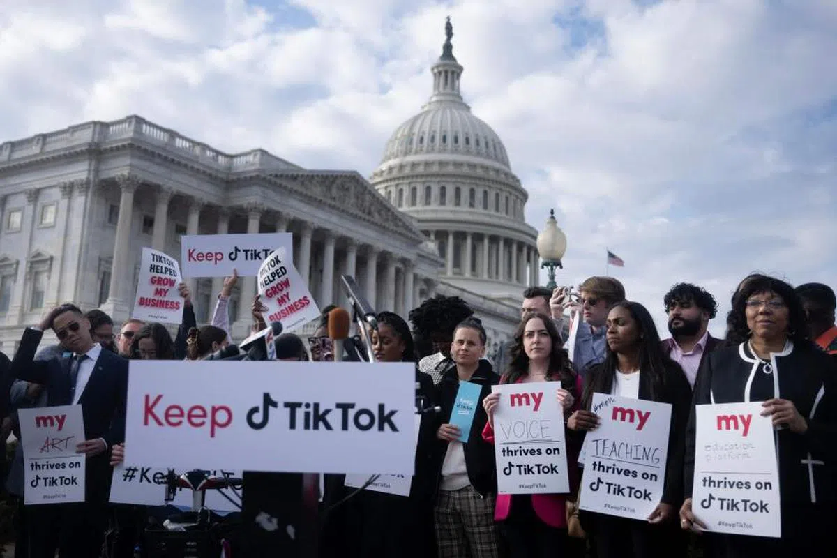 美国朝野要求封禁TikTok的声浪巨大，但也有不少民间人士反对当局这么做。（法新社）